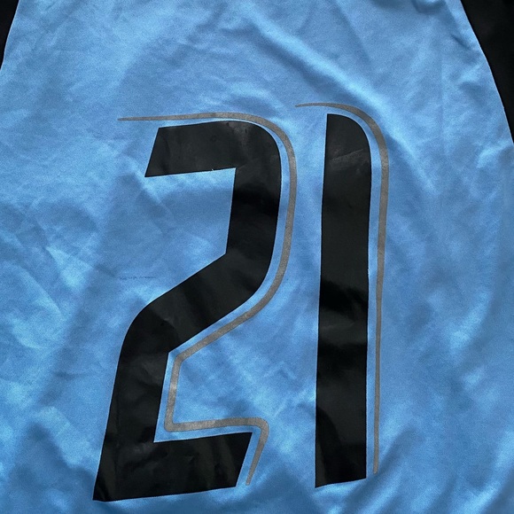 Authentic PUMA AUF Edison Cavini Jersey - Picture 4 of 6